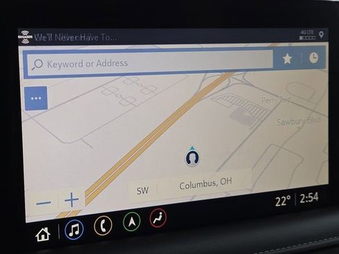 Used 2021 Chevrolet Tahoe Premier w/ Premium Package image 4