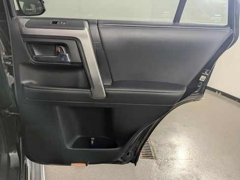 Used 2021 Toyota 4Runner Limited image 18