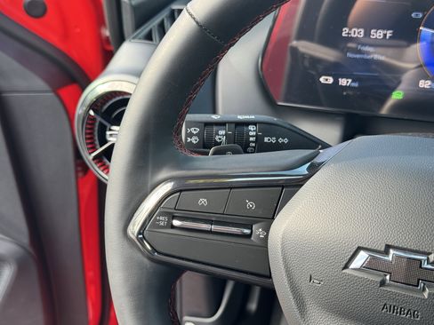 Used 2025 Chevrolet Equinox EV RS image 19