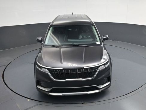 Used 2024 Kia Carnival LX image 44