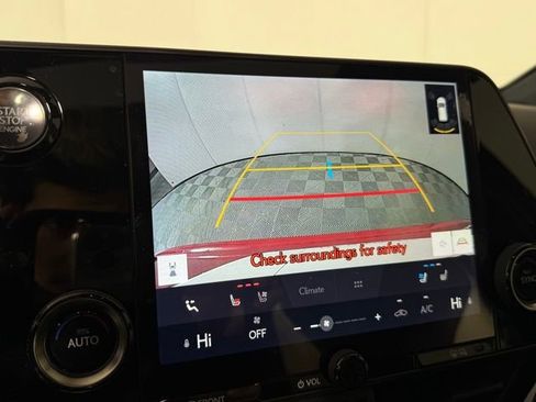 Certified 2024 Lexus NX 250 FWD w/ Premium Package image 20