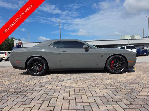 Used 2023 Dodge Challenger SRT Hellcat RWD image 16