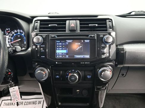 Used 2018 Toyota 4Runner TRD Off-Road image 17