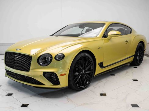 Used 2024 Bentley Continental GT Speed image 9