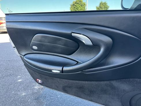 Used 2000 Porsche 911 Carrera RWD image 6