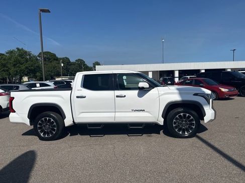 Used 2023 Toyota Tundra Limited AWD/4WD image 4