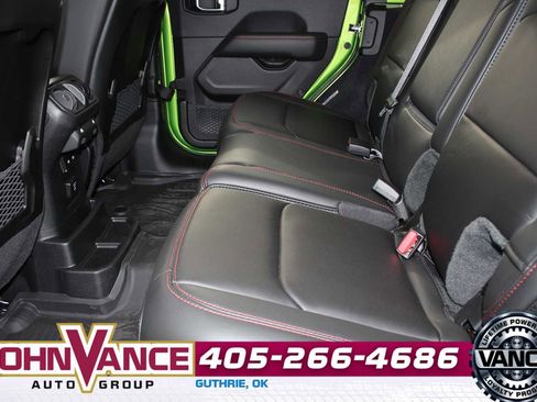 Used 2025 Jeep Wrangler Unlimited Rubicon w/ Safety Group image 25