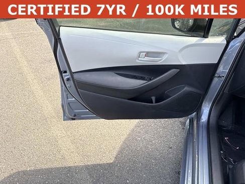 Used 2024 Toyota Corolla LE FWD image 13