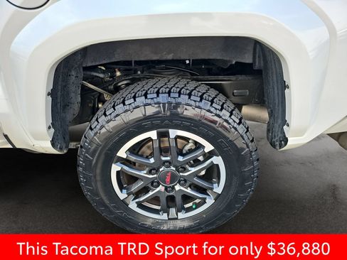 Used 2024 Toyota Tacoma TRD Sport w/ TRD Sport Upgrade Package RWD image 47