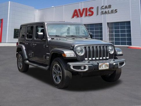 Used 2023 Jeep Wrangler Unlimited Sahara AWD/4WD image 3