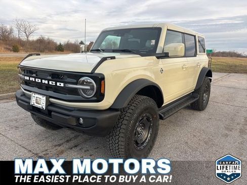 New 2025 Ford Bronco Outer Banks w/ Sasquatch Package image 31