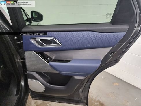 Used 2023 Land Rover Range Rover Velar R-Dynamic S AWD/4WD image 29