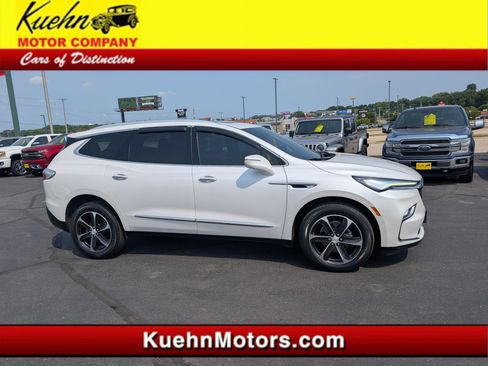 Used 2022 Buick Enclave Essence w/ Experience Buick Package AWD/4WD image 1