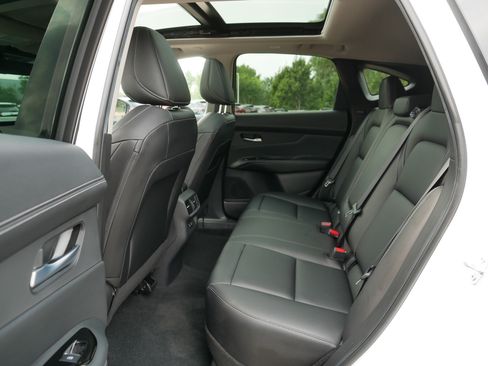 Certified 2025 Nissan Murano SL w/ Cargo Package AWD/4WD image 36