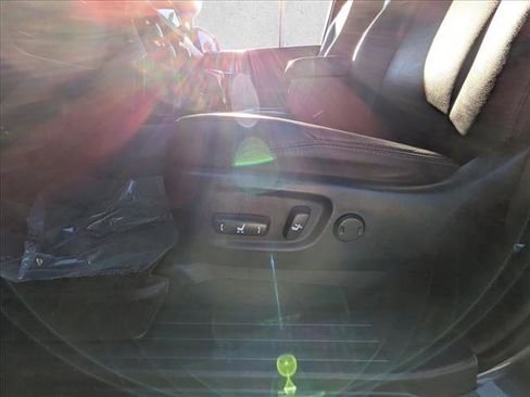 Used 2018 Toyota 4Runner TRD Off-Road Premium w/ TRD Performance Package image 19