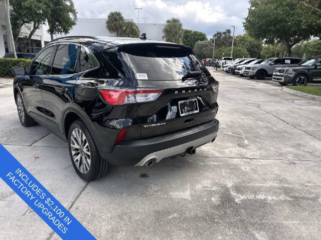 Used 2021 Ford Escape Titanium w/ Class II Trailer Tow Package AWD/4WD image 35