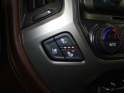 Used 2019 Chevrolet Silverado 2500 High Country w/ Duramax Plus Package image 51