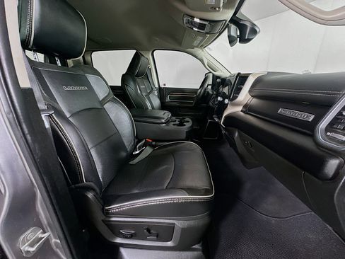 Used 2024 RAM 2500 Laramie image 31