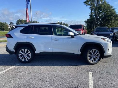Used 2025 Toyota RAV4 XLE Premium FWD image 2