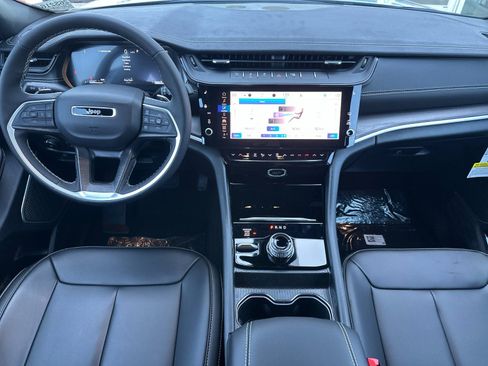 New 2026 Jeep Grand Cherokee L Limited AWD/4WD image 13