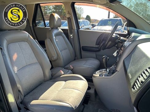 Used 2005 Saturn Vue AWD V6 image 17