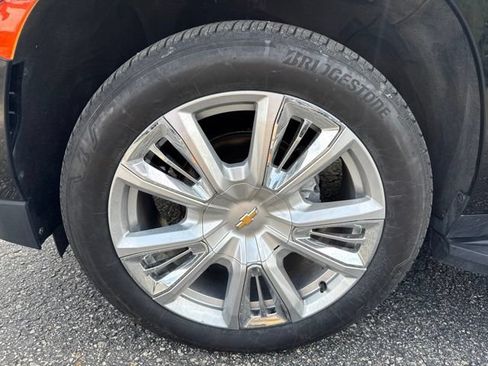 Certified 2022 Chevrolet Tahoe High Country AWD/4WD image 39