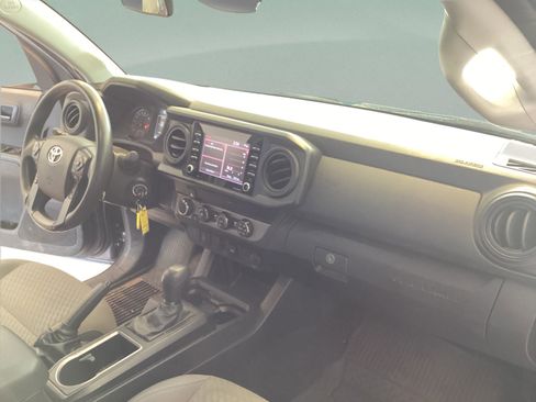Used 2023 Toyota Tacoma SR w/ SR Convenience Package AWD/4WD image 27