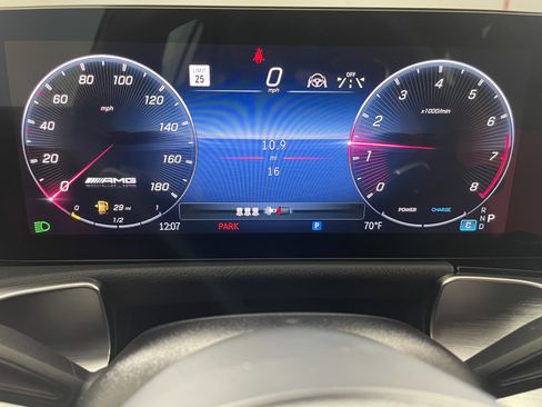 New 2026 Mercedes-Benz GLB 35 AMG 4MATIC image 16