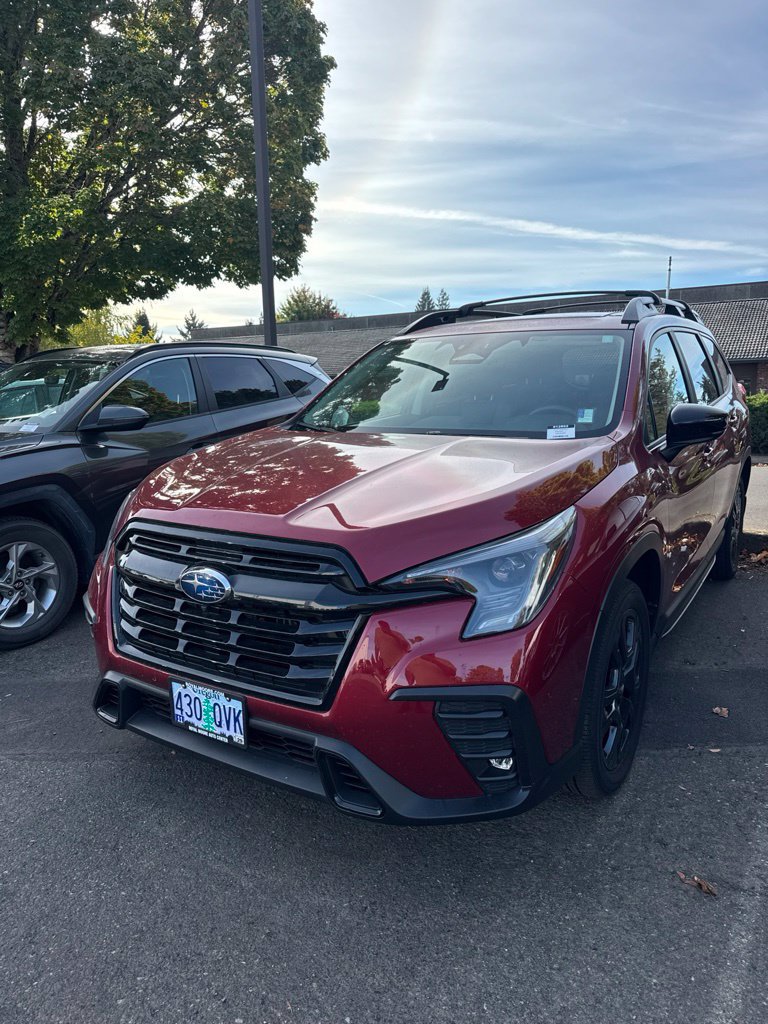 Certified 2025 Subaru Ascent Bronze Edition w/ Onyx Package AWD/4WD image 1