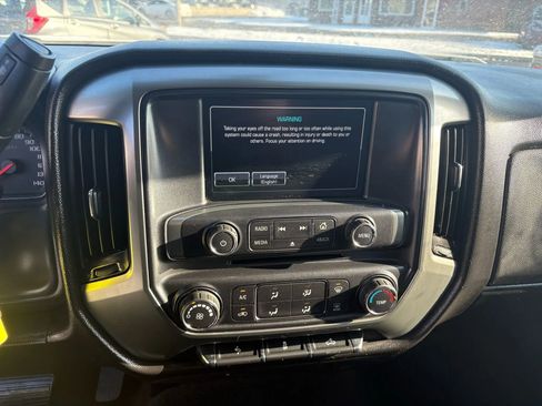 Used 2017 Chevrolet Silverado 1500 LT w/ LT Fleet Plus Package image 16