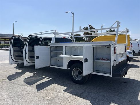 Used 2022 Ford F350 XL w/ Power Equipment Group RWD image 14