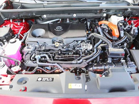 Certified 2025 Toyota RAV4 XLE image 27