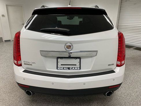 Used 2016 Cadillac SRX Luxury w/ Driver Awareness Package image 6