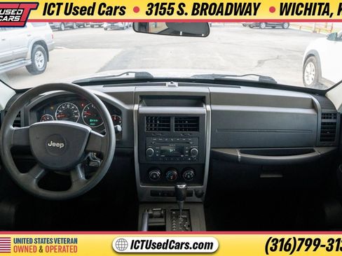 Used 2010 Jeep Liberty Sport w/ Popular Equipment Group AWD/4WD image 11