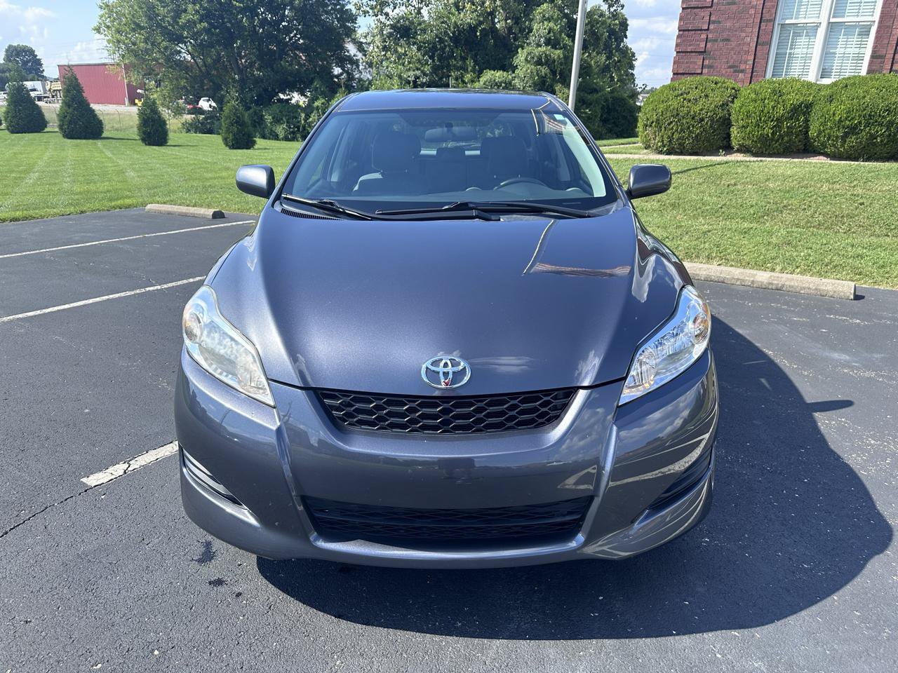 Used 2010 Toyota Matrix w/ PWR Pkg FWD image 12