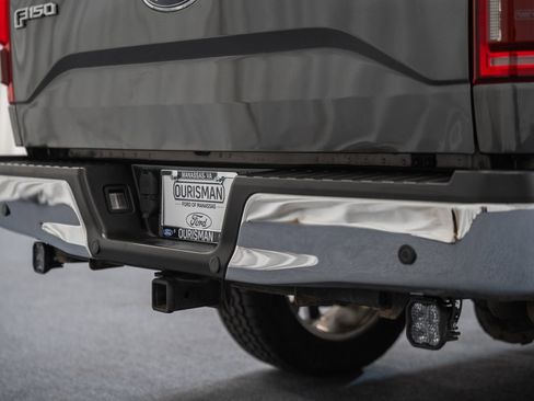 Used 2017 Ford F150 Lariat w/ Equipment Group 502A Luxury image 9