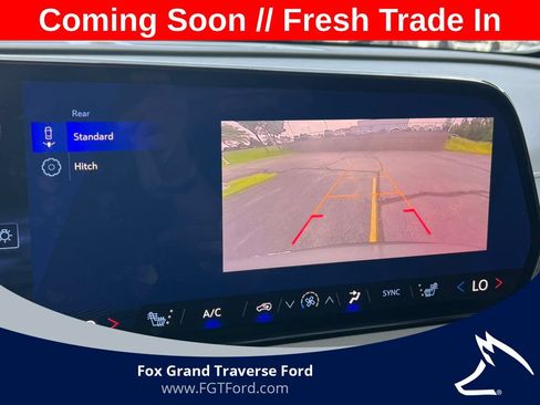 Used 2026 Chevrolet Traverse LT AWD/4WD image 24