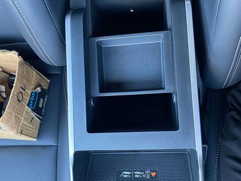 New 2026 GMC Terrain Elevation w/ Elevation Premium Package AWD/4WD image 24