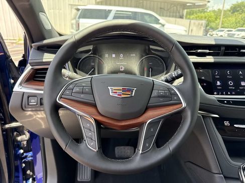 New 2026 Cadillac XT5 Premium Luxury w/ Driver Assist Package AWD/4WD image 26