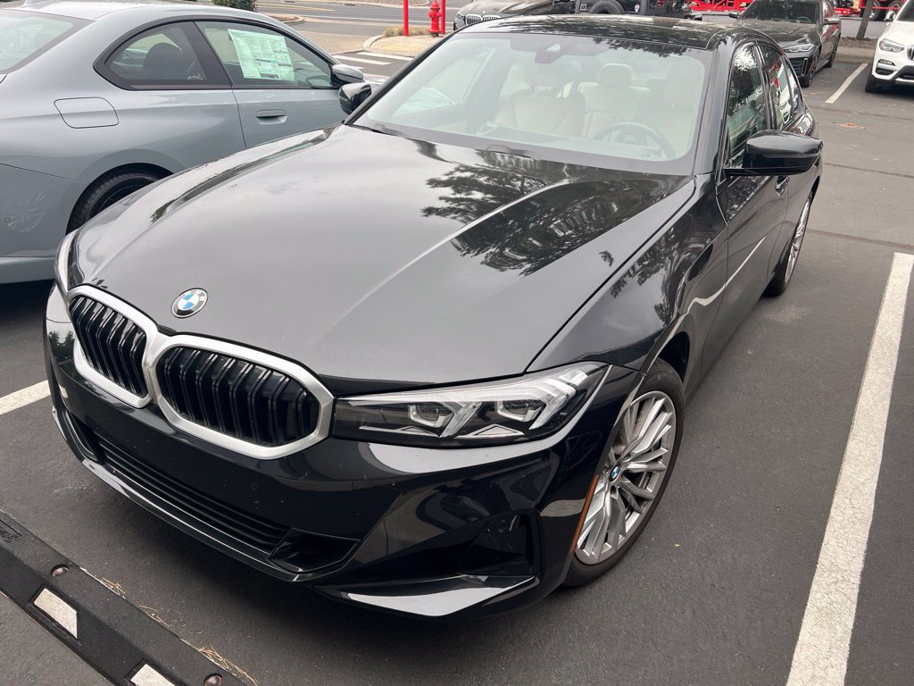 Used 2023 BMW 330i xDrive Sedan w/ Convenience Package AWD/4WD image 1