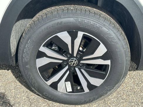 New 2026 Volkswagen Atlas SE AWD/4WD image 7