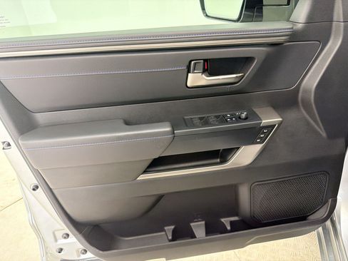 Used 2026 Toyota Sequoia Platinum AWD/4WD image 13