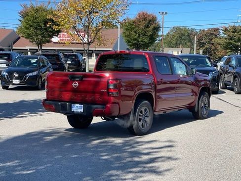 New 2025 Nissan Frontier SV image 5