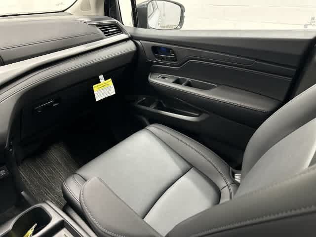 Used 2026 Honda Odyssey EX-L image 13