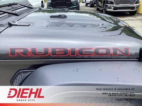 Used 2024 Jeep Wrangler Rubicon w/ Convenience Group AWD/4WD image 12
