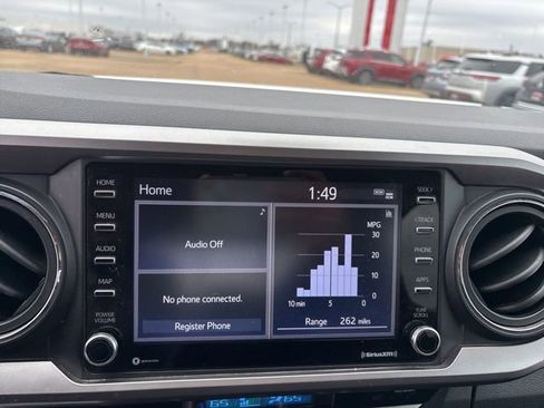 Used 2022 Toyota Tacoma SR5 image 14