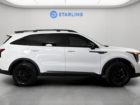Used 2024 Kia Sorento SX Prestige w/ Sage Leather Package AWD/4WD image 12