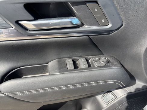 Used 2026 GMC Terrain Elevation w/ Elevation Premium Package image 20