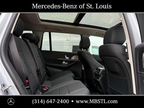 New 2026 Mercedes-Benz GLS 450 4MATIC image 5