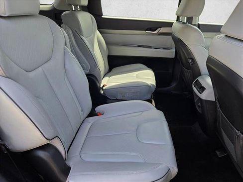 Used 2025 Hyundai Palisade SEL AWD/4WD image 19